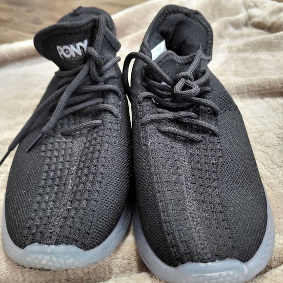 Pony Women's Slip‎ on Shoes - Picture 4 of 8